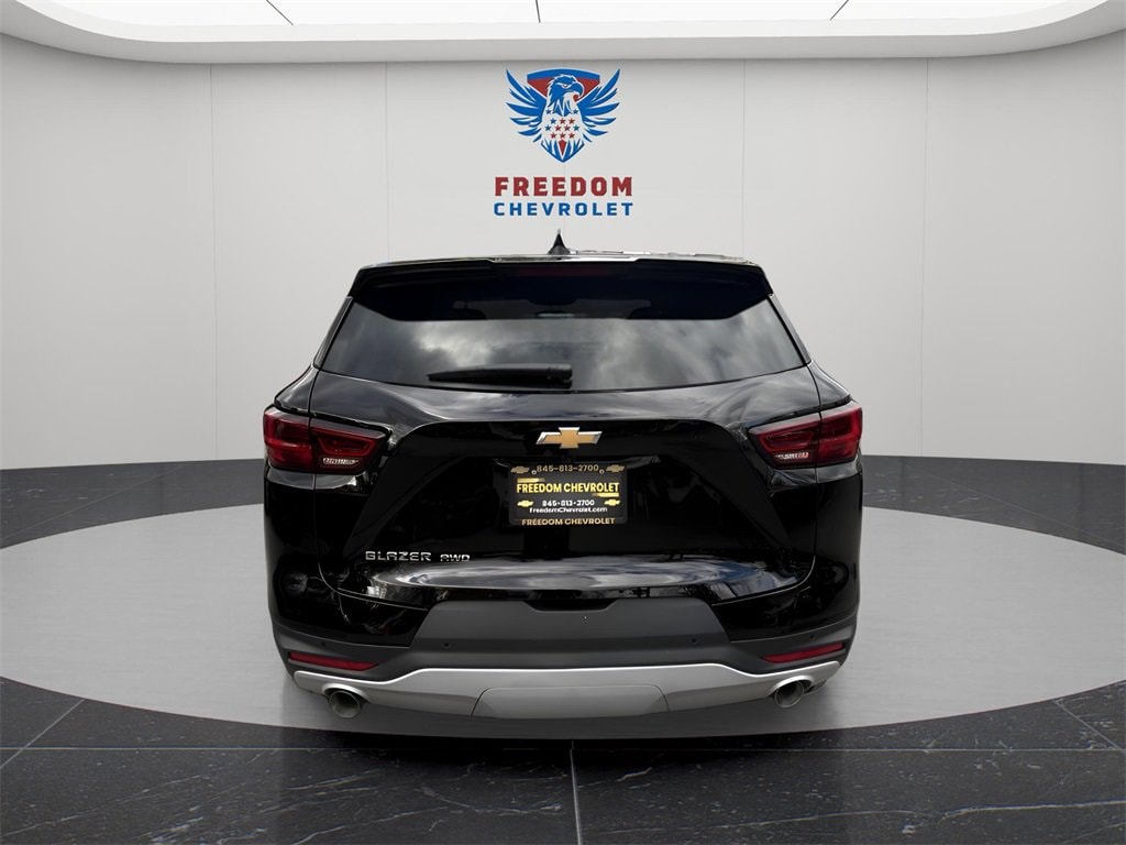 New 2025 Chevrolet Blazer 2LT SUV