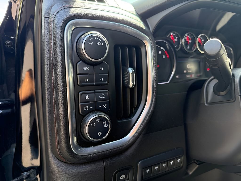 2021 Chevrolet Silverado 1500 LT Trail Boss - Photo 26