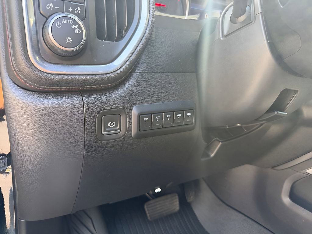2021 Chevrolet Silverado 1500 LT Trail Boss - Photo 25