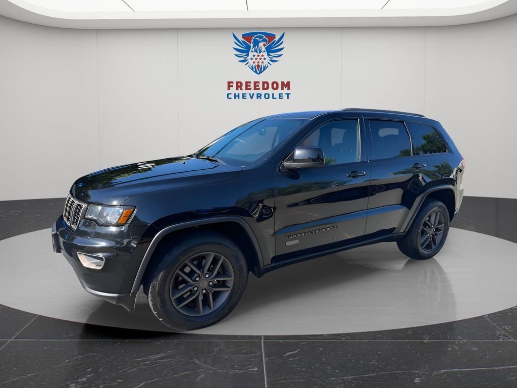 Used 2017 Jeep Grand Cherokee Laredo with VIN 1C4RJFAG2HC640059 for sale in Fort Montgomery, NY