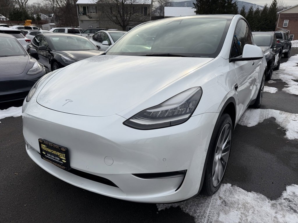 2021 Tesla Model Y Long Range's photo