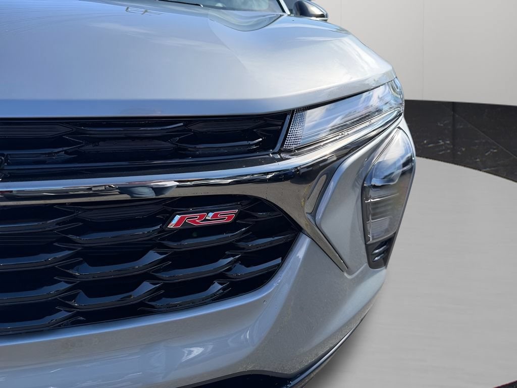 2026 Chevrolet Trax RS - Photo 8
