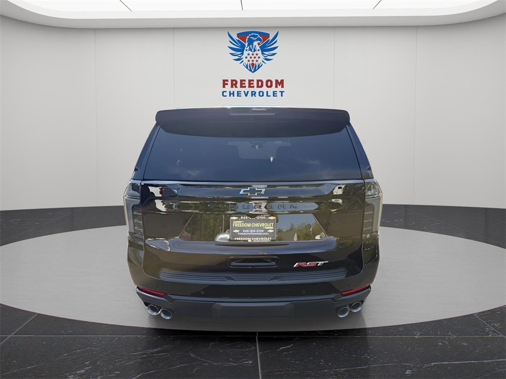 2026 Chevrolet Suburban RST photo 4