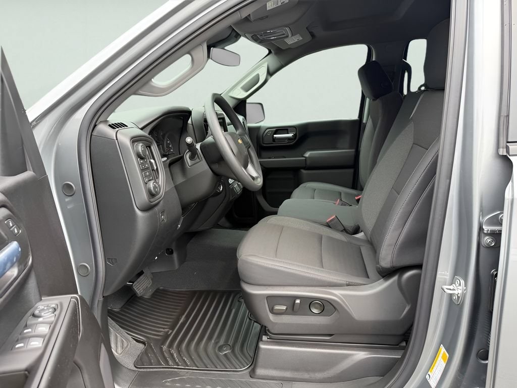 2026 Chevrolet Silverado 1500 Custom - Photo 16