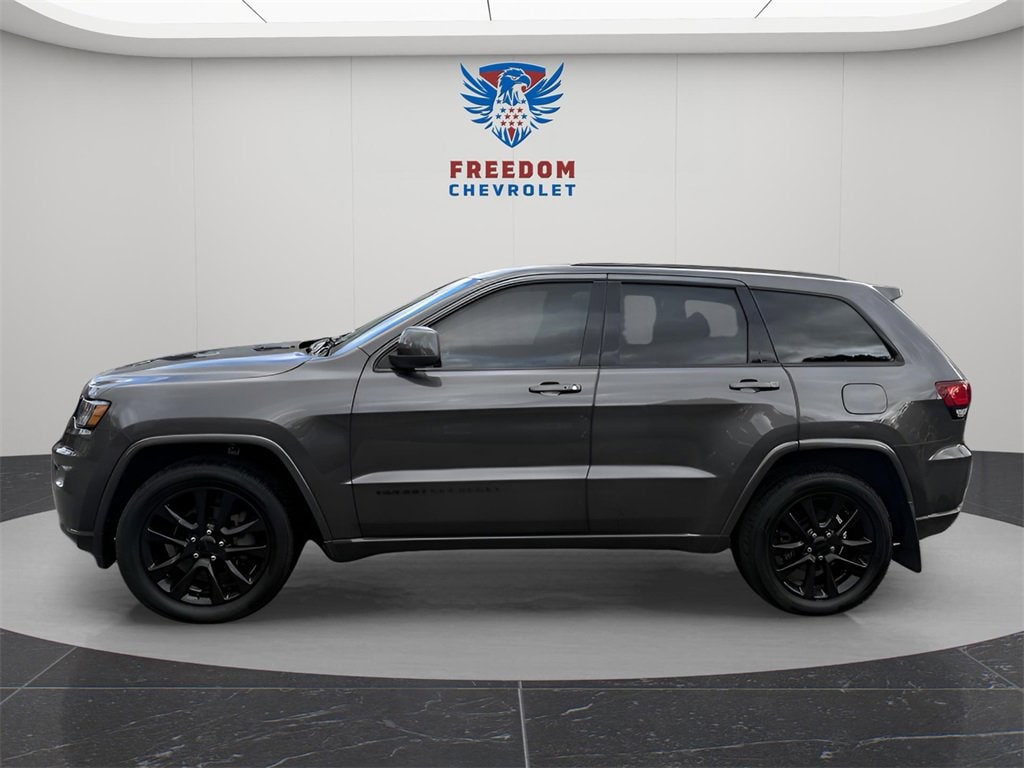 Used 2019 Jeep Grand Cherokee Altitude with VIN 1C4RJFAG5KC669160 for sale in Fort Montgomery, NY
