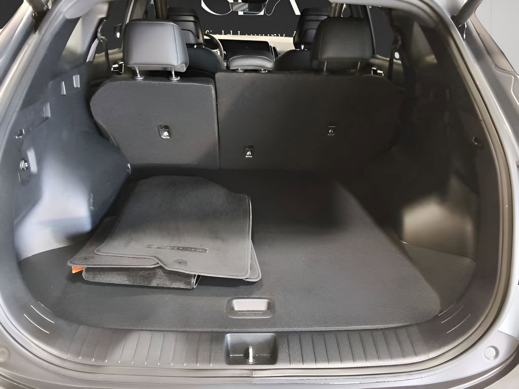 Used 2025 Kia Sportage Plug-In Hybrid X-Line