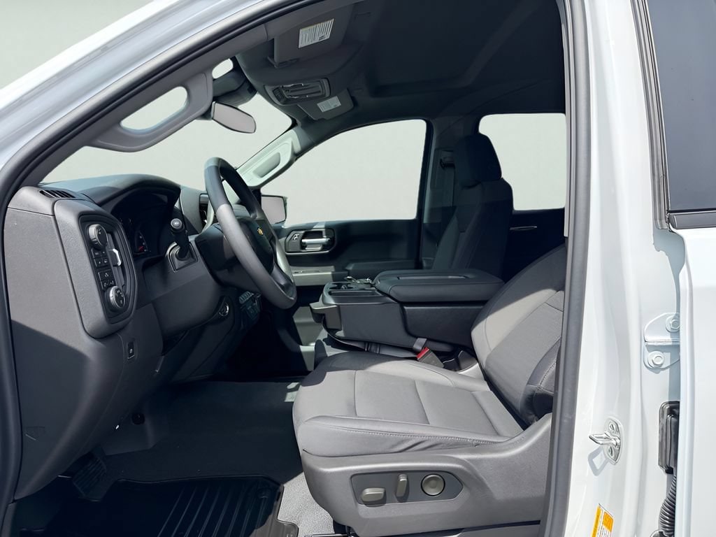 2026 Chevrolet Silverado 1500 Custom - Photo 16
