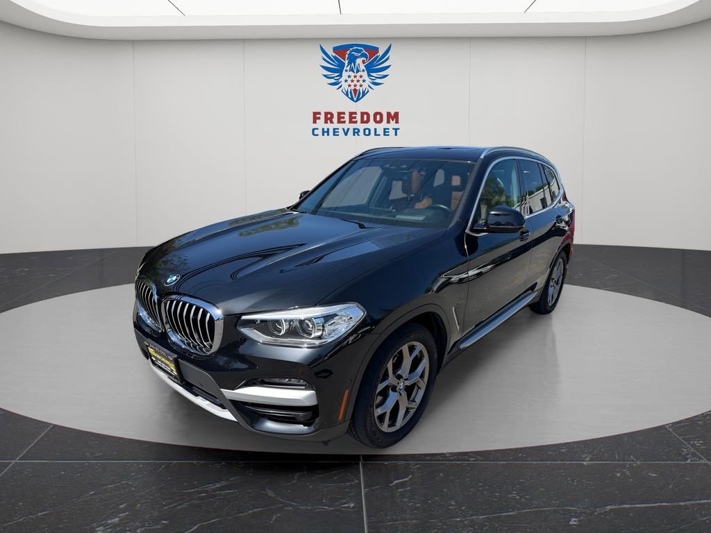 2021 BMW X3 xDrive30i's photo
