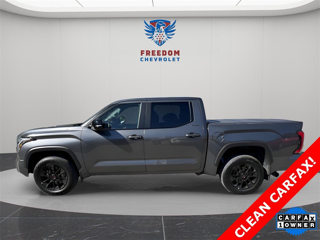 2025 Toyota Tundra SR5 photo 2