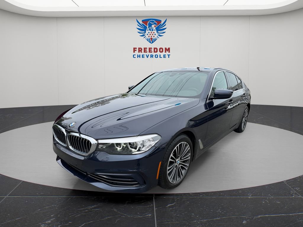 2020 BMW 5 Series 530i xDrive Sedan's photo