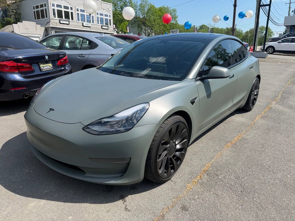 2023 Tesla Model 3 Performance's photo