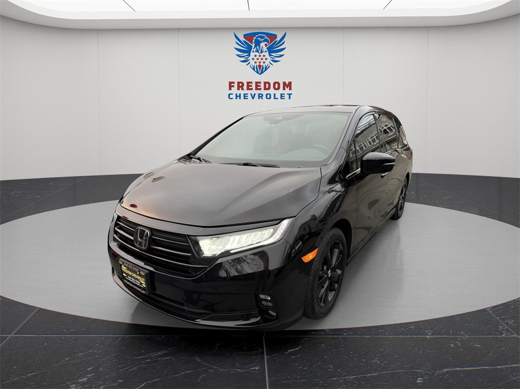2023 Honda Odyssey SPORT's photo