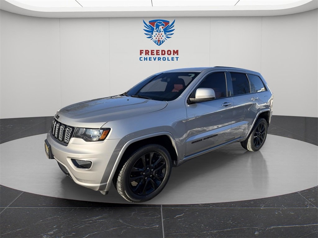 Used 2020 Jeep Grand Cherokee Altitude with VIN 1C4RJFAG4LC207402 for sale in Fort Montgomery, NY
