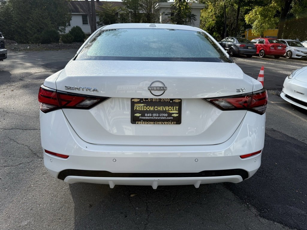 2024 Nissan Sentra SV photo 4