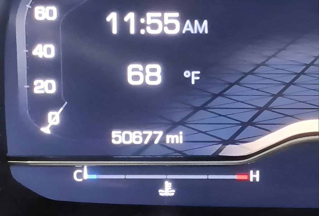2022 GMC Yukon XL SLT - Photo 34