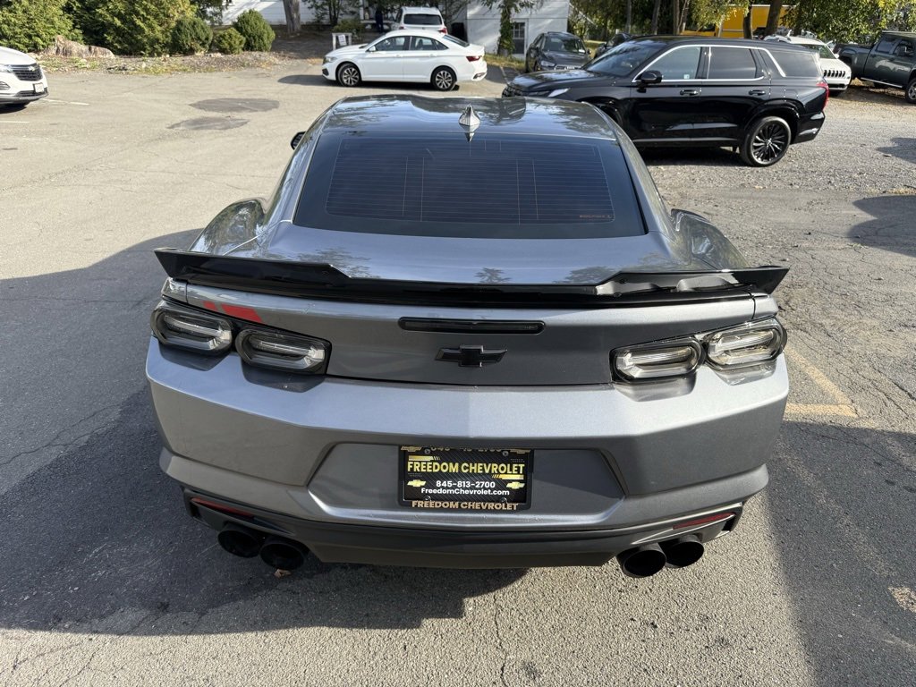 2022 Chevrolet Camaro LT1 photo 4
