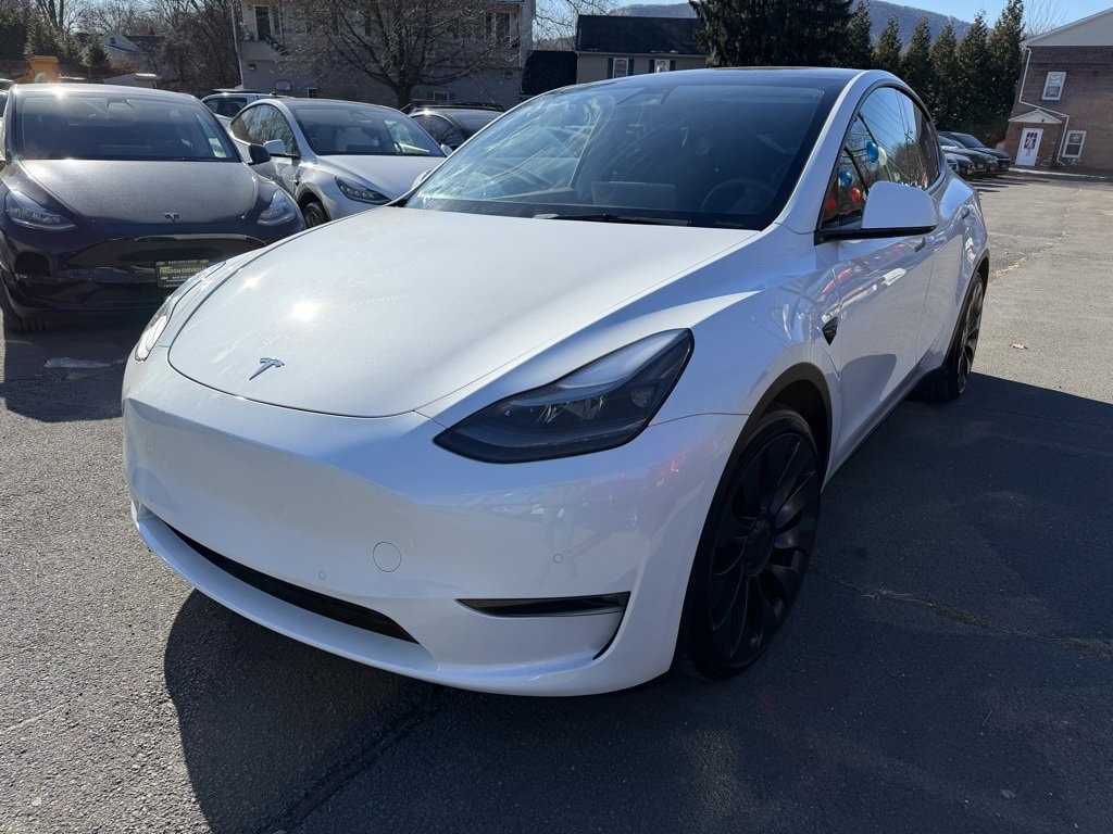 2022 Tesla Model Y Performance's photo
