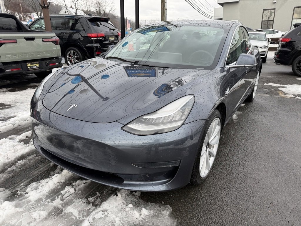 2020 Tesla Model 3 Base's photo