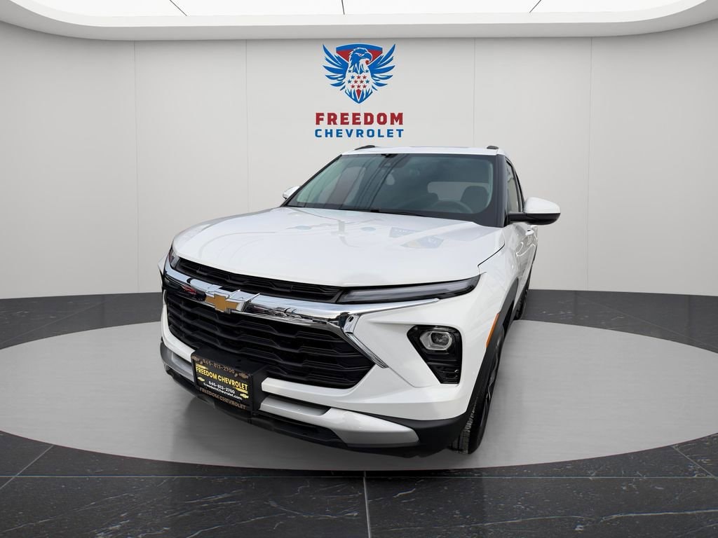 Used 2025 Chevrolet Trailblazer LT SUV