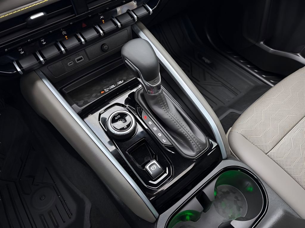 2025 Chevrolet Colorado ZR2 - Photo 27