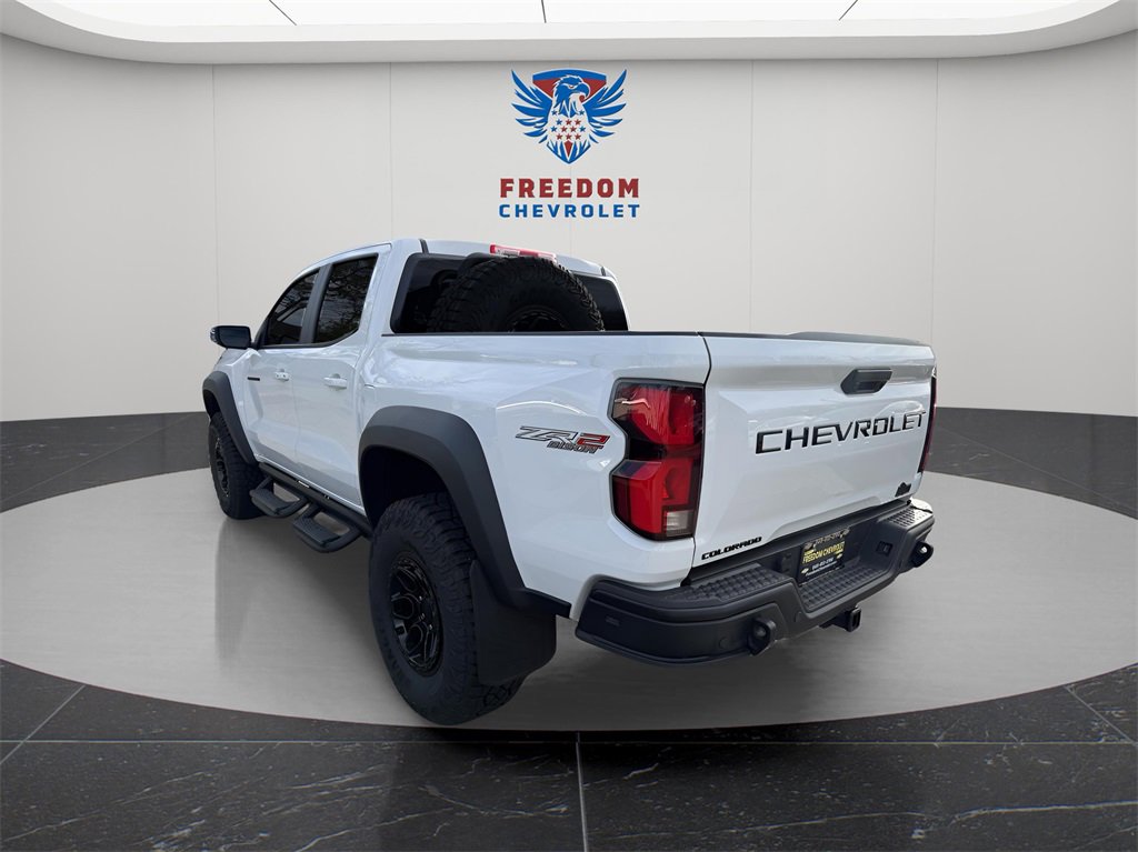 2024 Chevrolet Colorado ZR2 photo 3