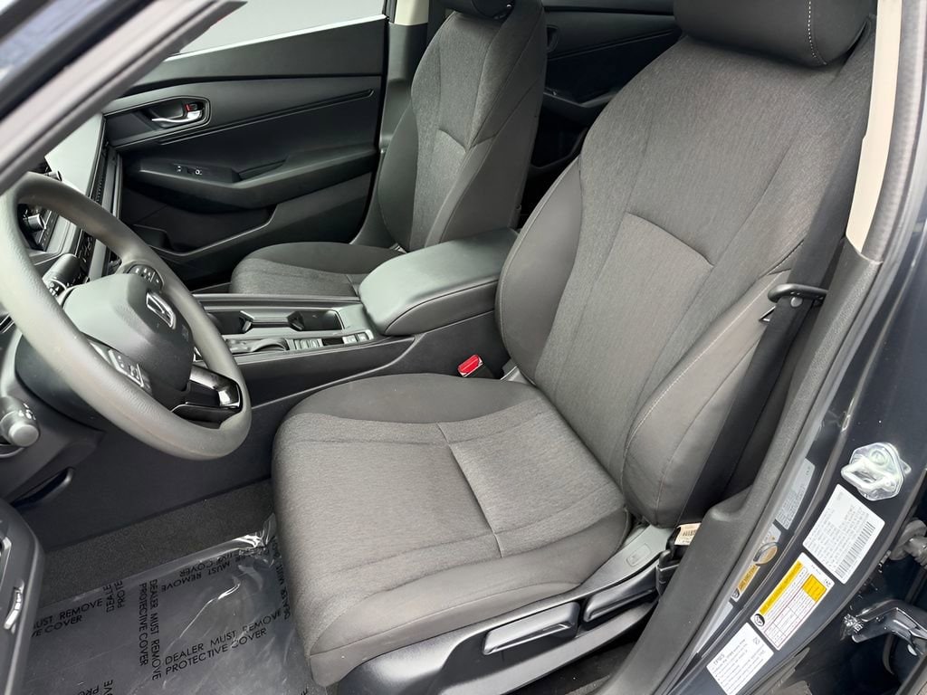 2025 Honda Accord LX - Photo 17