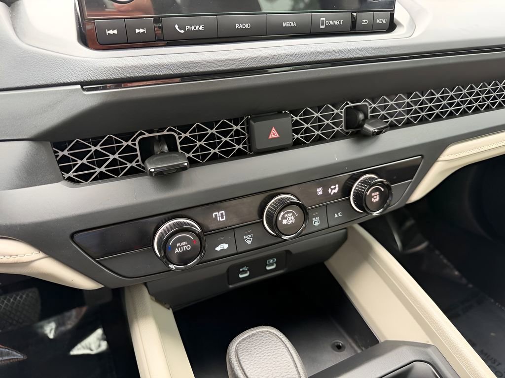 2025 Honda Accord LX - Photo 22