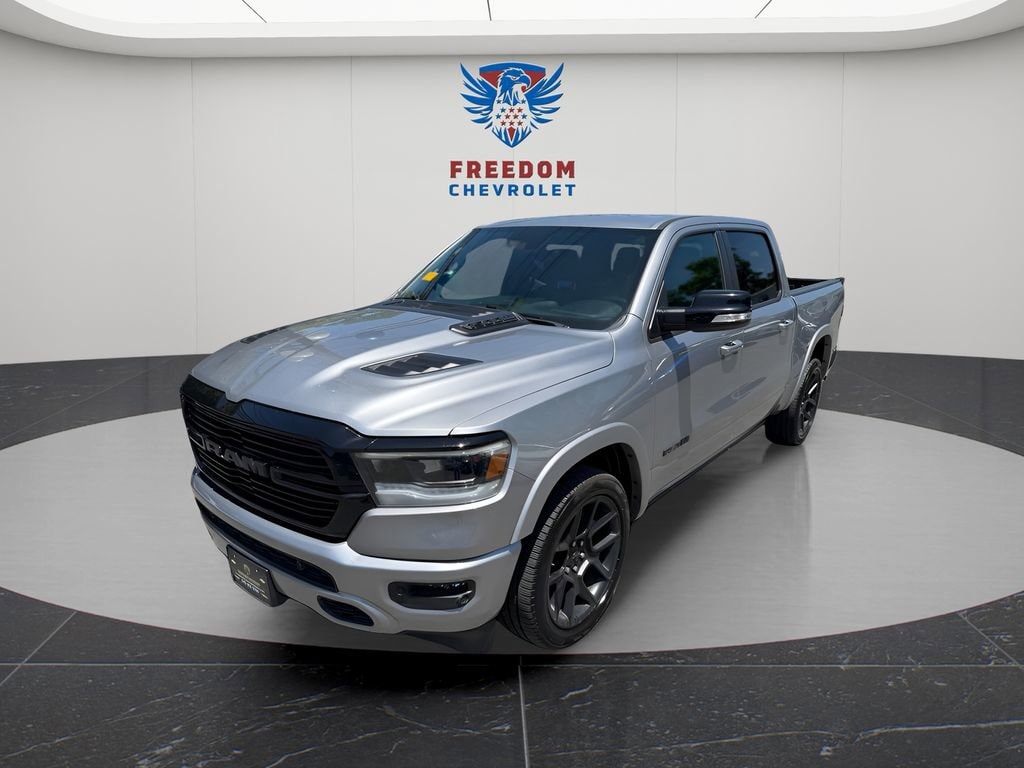 2022 RAM 1500 Laramie 4x4 Crew Cab 5'7's photo