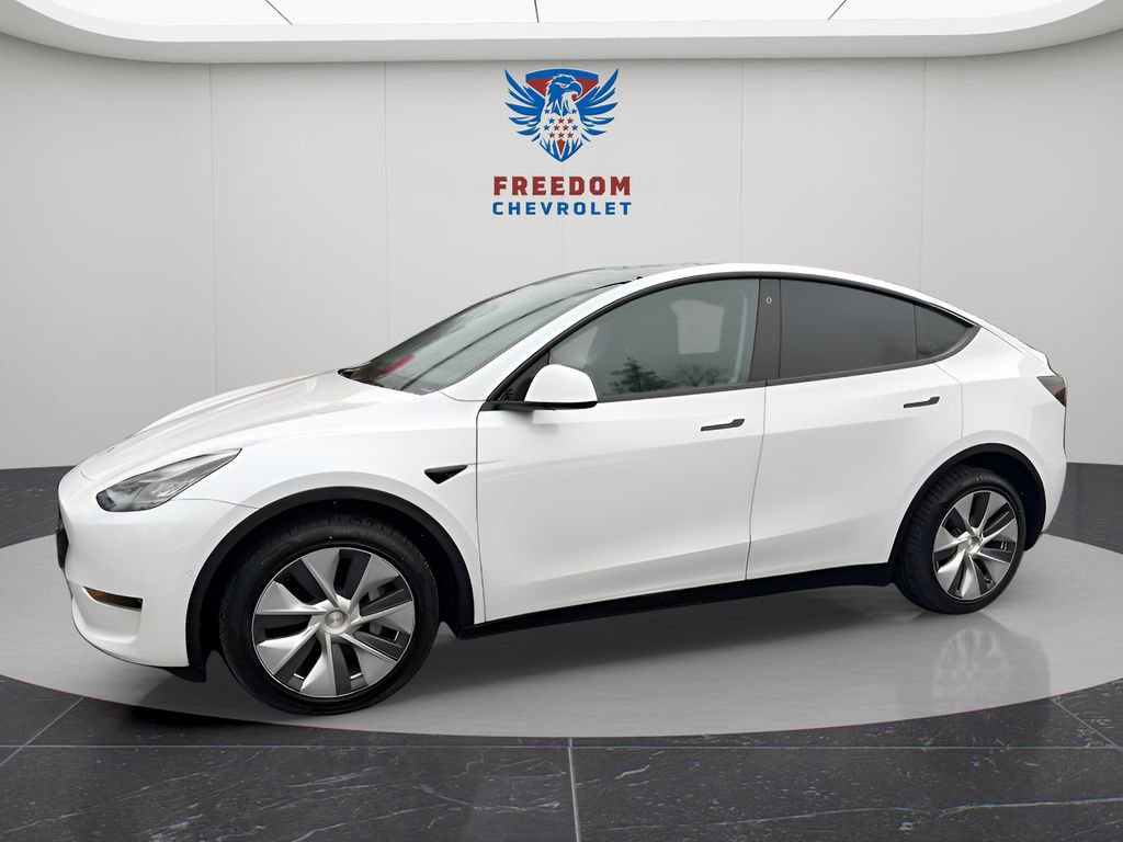 Used 2022 Tesla Model Y Long Range with VIN 7SAYGDEE4NF427834 for sale in Fort Montgomery, NY