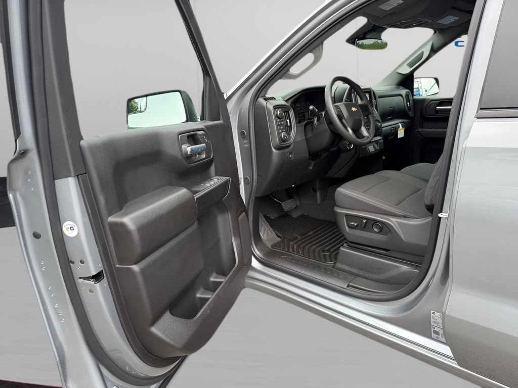 2026 Chevrolet Silverado 1500 Custom - Photo 15
