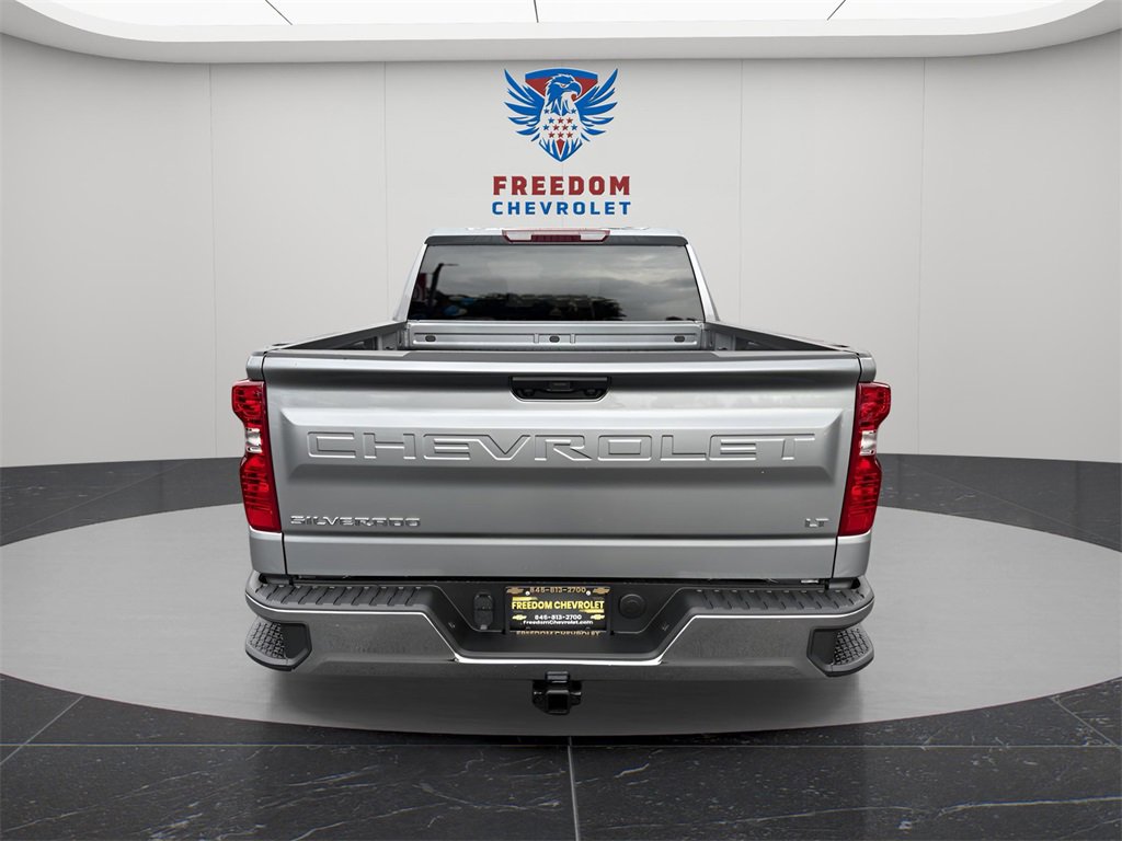 2026 Chevrolet Silverado 1500 Custom photo 4