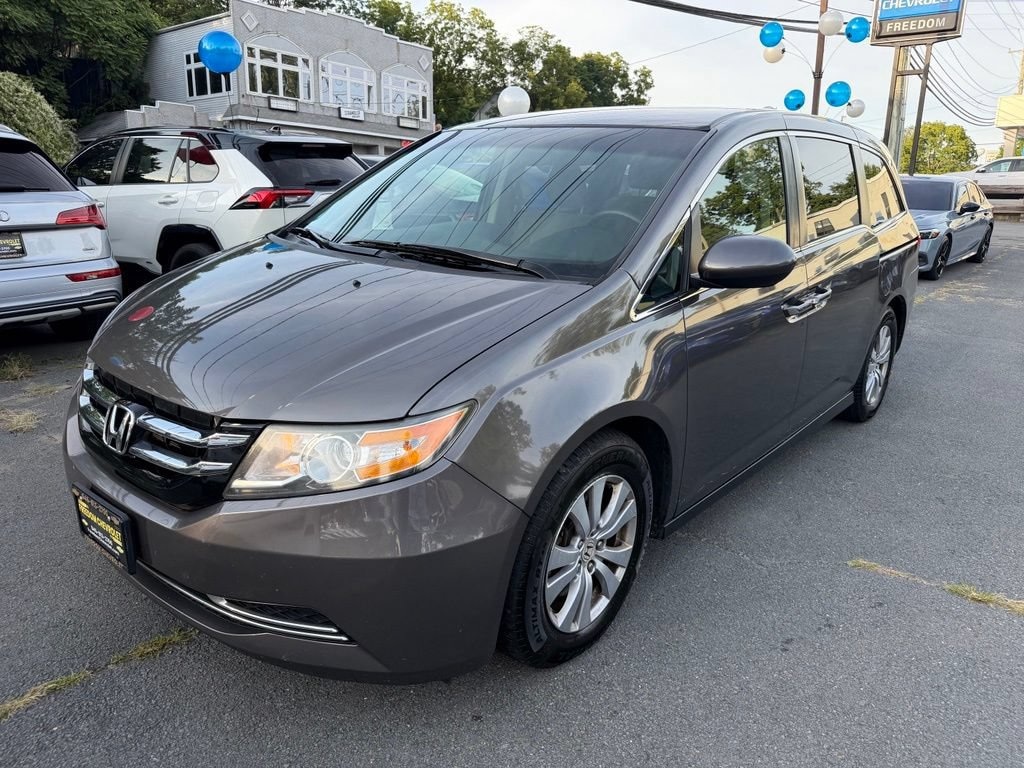 Used 2016 Honda Odyssey SE