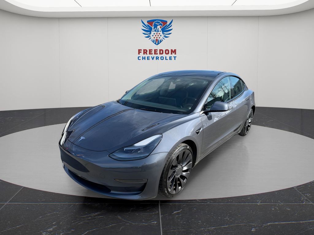 2023 Tesla Model 3 Performance's photo