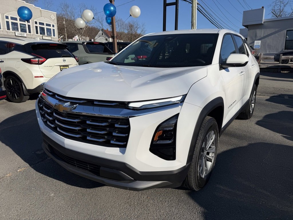2026 Chevrolet Equinox LT's photo