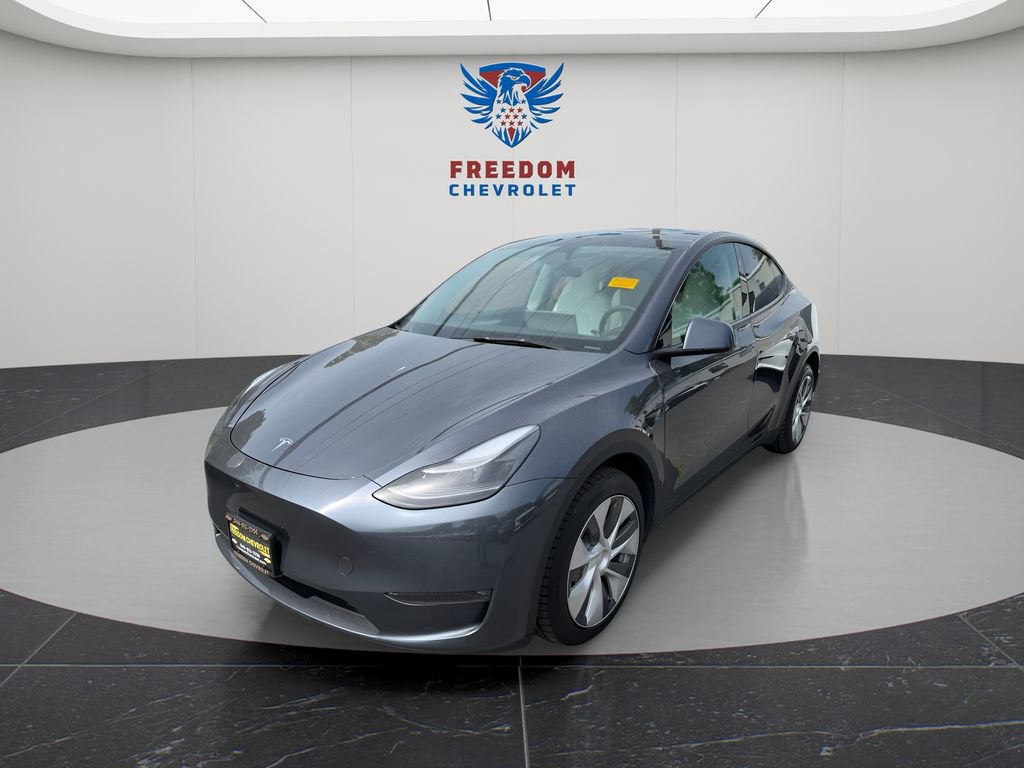 2023 Tesla Model Y Long Range Dual Motor All-Wheel Drive's photo