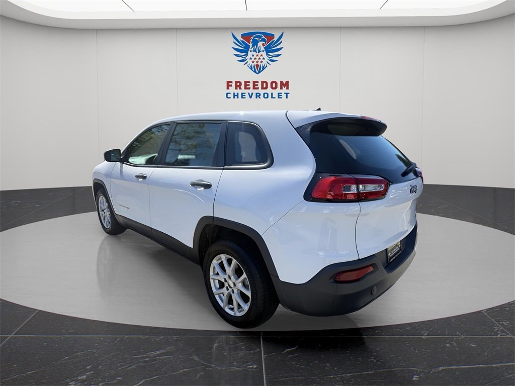 Used 2017 Jeep Cherokee Sport