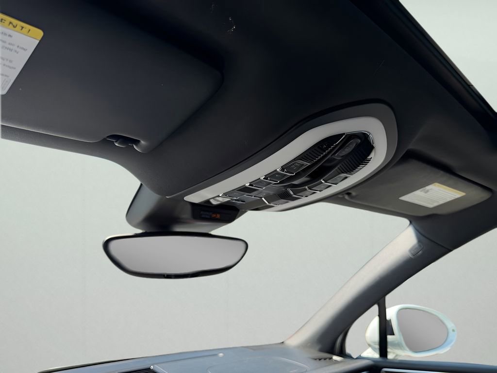 2018 Porsche Macan Base - Photo 29