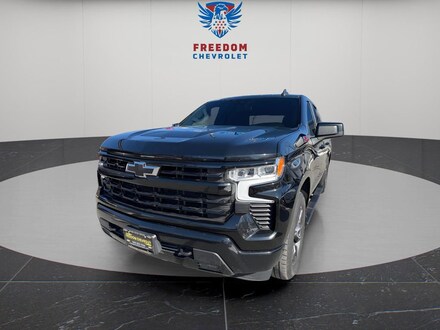 2022 Chevrolet Silverado 1500 RST Truck