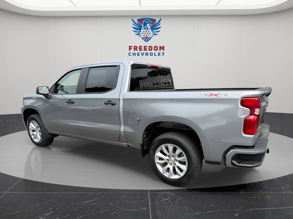 2026 Chevrolet Silverado 1500 Custom - Photo 3
