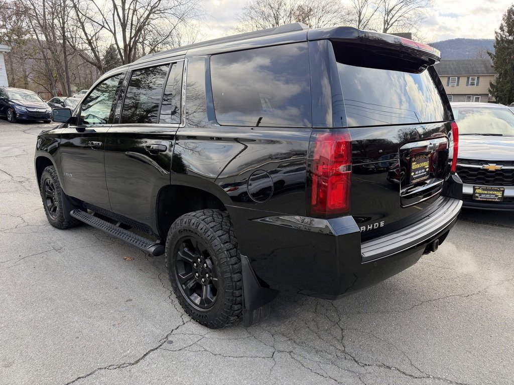 2019 Chevrolet Tahoe LS photo 3