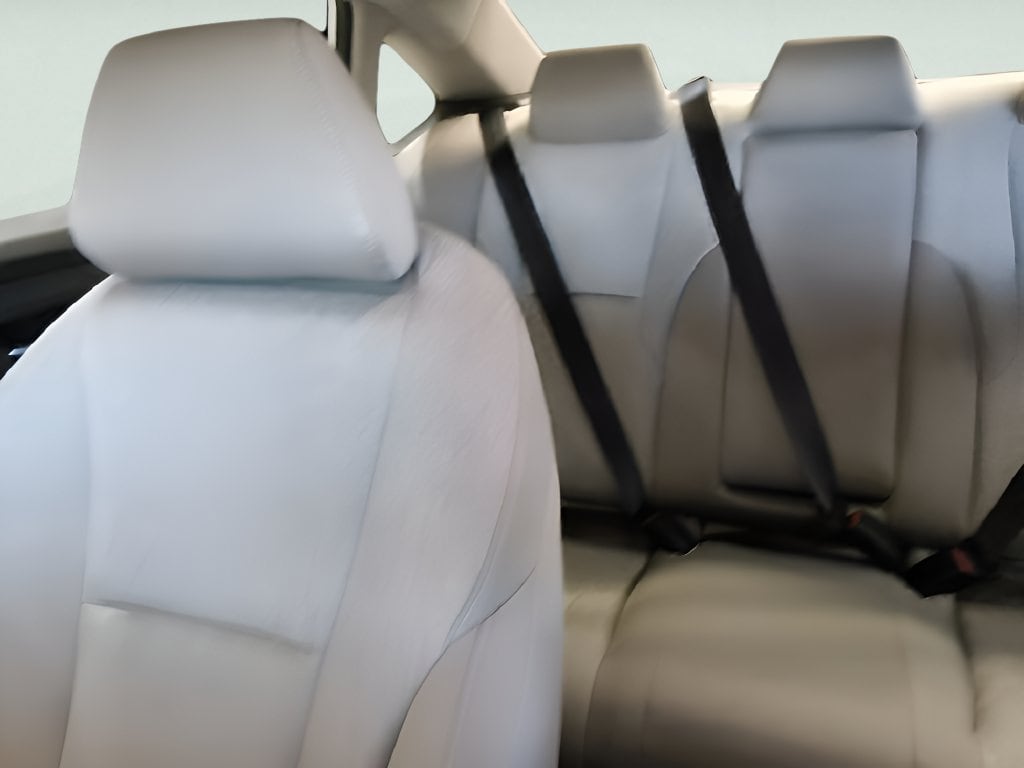 2025 Honda Accord LX - Photo 31