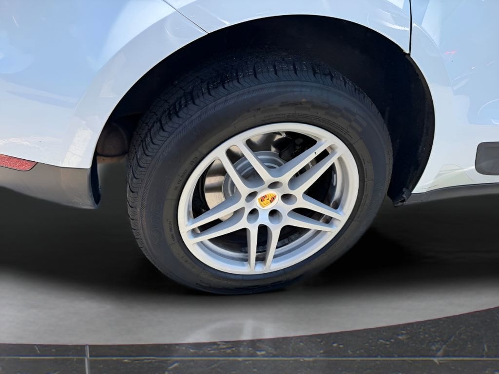2018 Porsche Macan Base - Photo 13