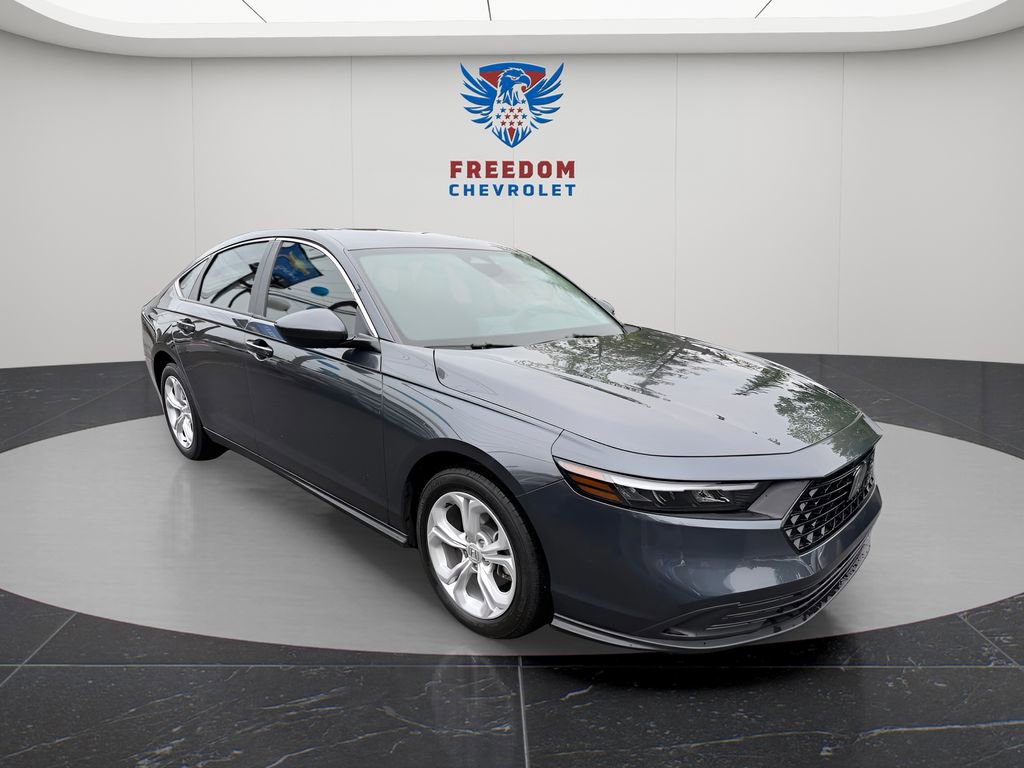 2025 Honda Accord LX - Photo 8