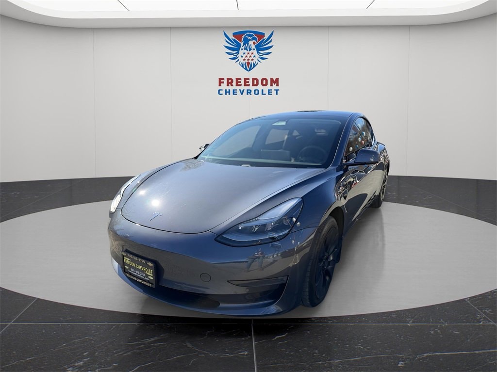 2021 Tesla Model 3 Base's photo