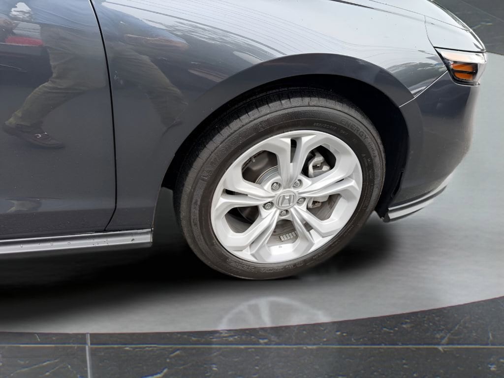 2025 Honda Accord LX - Photo 13