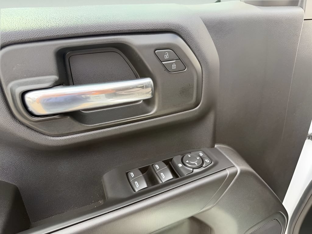 2026 Chevrolet Silverado 1500 Custom - Photo 18