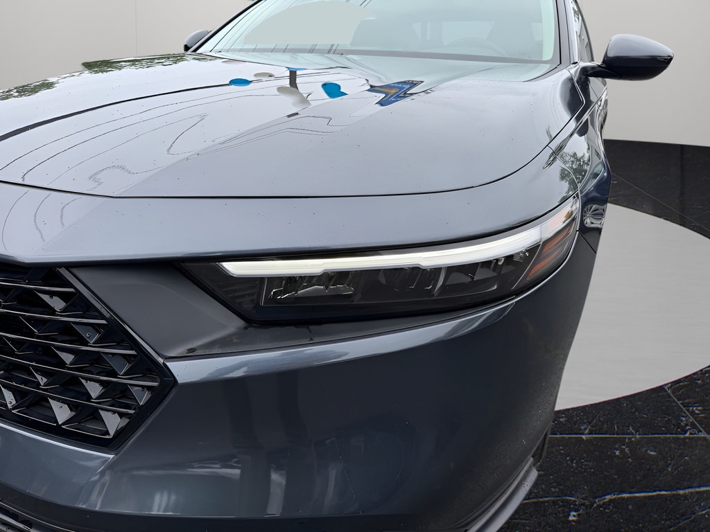 2025 Honda Accord LX - Photo 31
