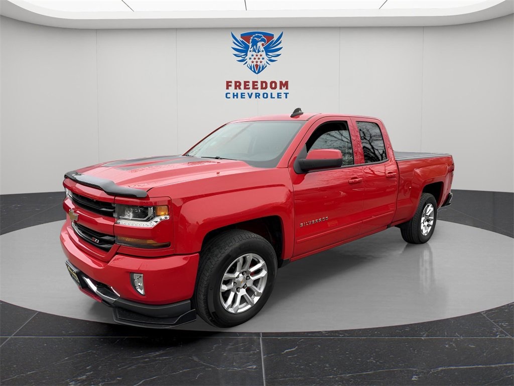 Used 2017 Chevrolet Silverado 1500 LT Truck
