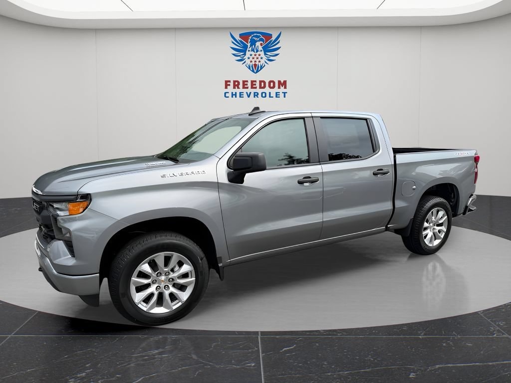 2026 Chevrolet Silverado 1500 Custom - Photo 2