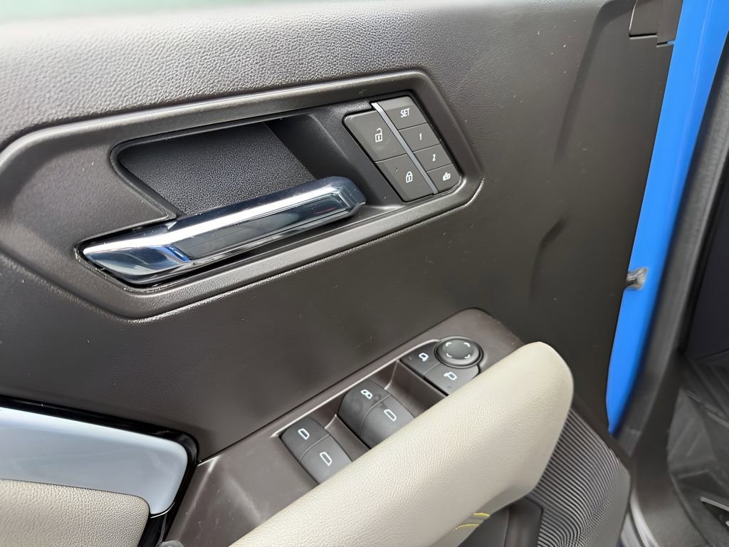 2025 Chevrolet Colorado ZR2 - Photo 20